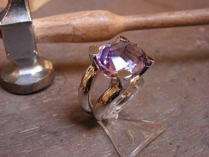 zilveren ring met amethyst