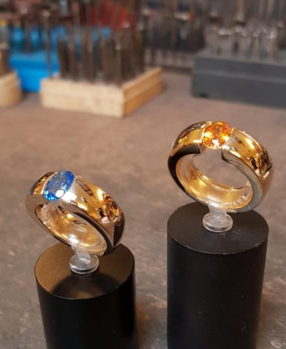 gouden ringn met topaas