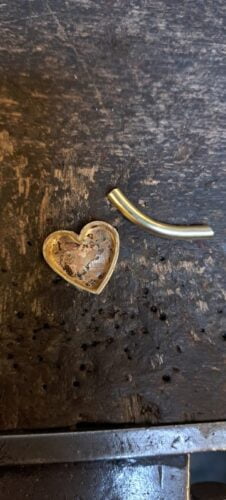 hart in goud assierraad handgemaakt atelier