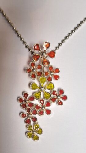 hanger in zilver met emaille