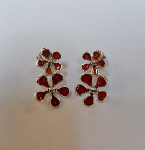 oorstekers zilver met emaille